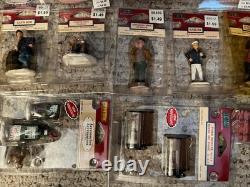 Lemax Poly-Resin Figurine Christmas Village Figure Accessory Set LOT