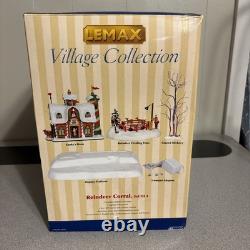 Lemax REINDEER CORRAL with Santa & Mrs Clause Collection Christmas Village