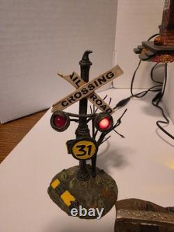 Lemax Rickety Rail Bundle Station, Platform Engine, Tracks, Accessories included
