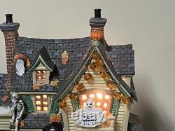 Lemax Signature Collection Scariest Halloween Housewindow Viewretired 2012