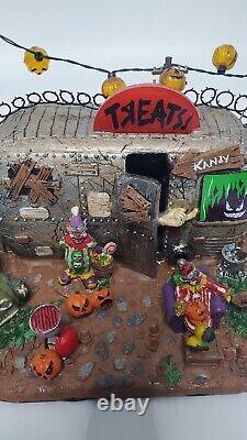 Lemax Spooky Town 2011 Killer Clown Mobile Home #14323 WORKS WithBox no pwr cord