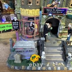 Lemax Spooky Town Collection Doug M. Upagain Funeral Home 2010 Halloween WORKS