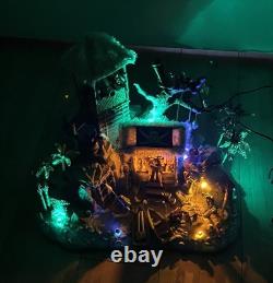Lemax Spooky Town Collection Pirates Hideout, Sound & Lights Work, Retired Piece