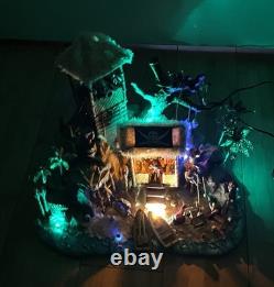 Lemax Spooky Town Collection Pirates Hideout, Sound & Lights Work, Retired Piece
