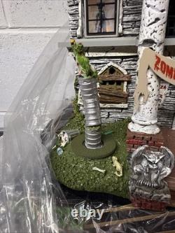 Lemax Spooky Town Dead Fraternity #75171 Rare Brand New