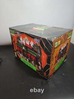 Lemax Spooky Town Graveside Diner (Hard to Find) Retired Box Works