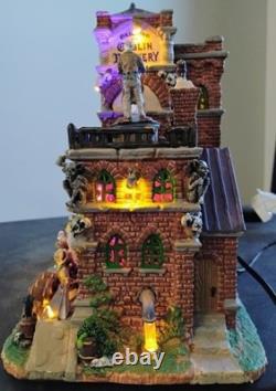 Lemax Spooky Town Grinning Goblin Brewery-Rare-Beautiful-Porcelain-HTF