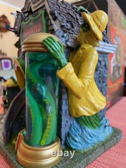 Lemax Spooky Town Haunted Aquarium Brand New- Lighted Village Collectible