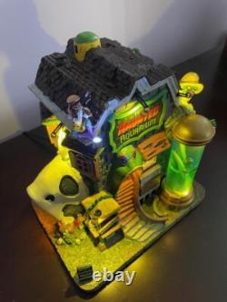 Lemax Spooky Town Haunted Aquarium Brand New- Lighted Village Collectible
