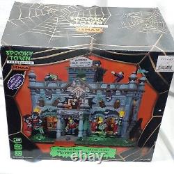 Lemax Spooky Town Horror High School Animated Lighted Sounds In Orginal Box
