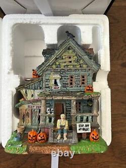 Lemax Spooky Town Instant Village Lot of 4 Lighted Buildings all CIB with bulbs