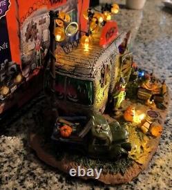 Lemax Spooky Town Killer Clown Mobile Home #14323 Michael's Exclusive! Retired