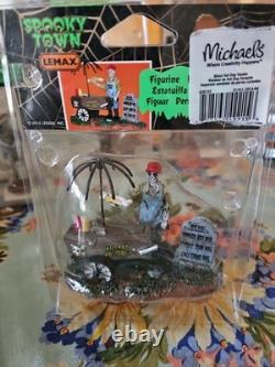 Lemax Spooky Town Lot Of 10 Halloween Figures Etc In Original Packs Mix Lot Read