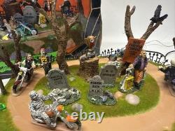 Lemax Spooky Town Monster Motorcycle Rally Retired 2010 #04173 New Damaged Box