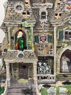 Lemax Spooky Town Morbid Manor Haunted House Ghostly Mansion 95804 New Retired