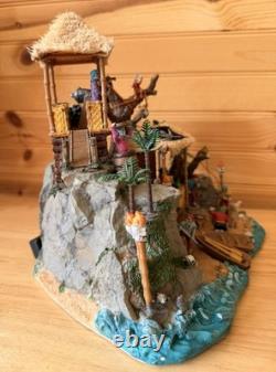 Lemax Spooky Town Pirates' Hideout #84764 2008 Retired Working with Box