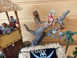 Lemax Spooky Town Pirates' Hideout #84764 2008 Retired Working with Box