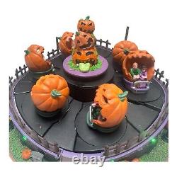 Lemax Spooky Town Pumpkin Tilt-n-Hurl Lights & Animated Read