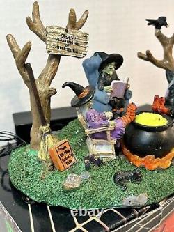 Lemax Spooky Town Retired Witches RARE Released 2009 Retired 2011 #94966