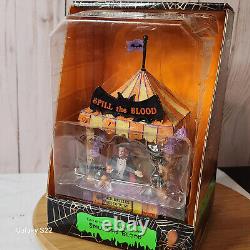 Lemax Spooky Town SPILL THE BLOOD Halloween Vampire Carnival #03808 RARE MINT