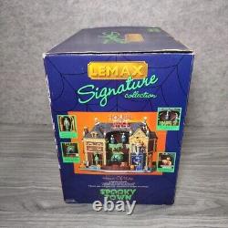 Lemax Spooky Town Signature Collection House of Wax 2009 Retired Piece Tested