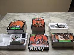 Lemax spooky town halloween lot four pack two brand new and two very vintage