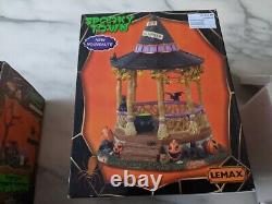 Lemax spooky town halloween lot four pack two brand new and two very vintage