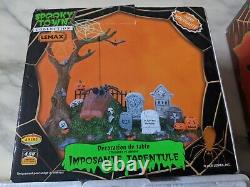 Lemax spooky town halloween lot four pack two brand new and two very vintage