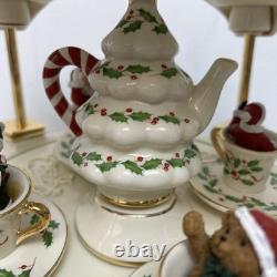 Lenox Holiday Centerpiece Teacup Ride 2003 Cups Rotate And Spin, Plays Music