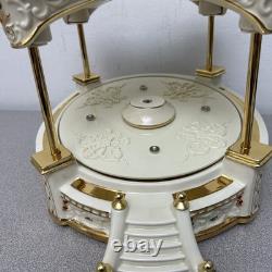 Lenox Holiday Centerpiece Teacup Ride 2003 Cups Rotate And Spin, Plays Music