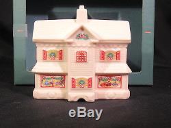 Lenox Holiday Porcelain Village Pieces 8 Year 1992