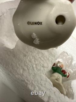 Lenox Mistletoe Park SNOWMAN AND CHILDREN 2005, Retired, Boxed, Village Treasure