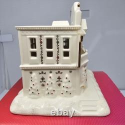 Lenox Village Treasures Mistletoe Park Series General Store 2009 withBox Christmas