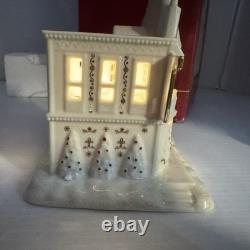 Lenox Village Treasures Mistletoe Park Series General Store 2009 withBox Christmas