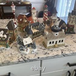 Lot 10 Piece Christmas Village Display 6 Lights Included Some Damage Starter