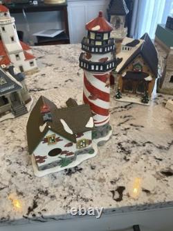 Lot 10 Piece Christmas Village Display 6 Lights Included Some Damage Starter