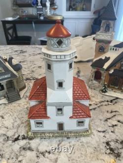 Lot 10 Piece Christmas Village Display 6 Lights Included Some Damage Starter