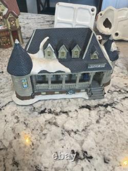 Lot 10 Piece Christmas Village Display 6 Lights Included Some Damage Starter