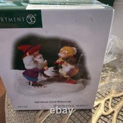 Lot of 5 Department 56 North Pole Series rare figure lot