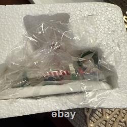 Lot of 5 Department 56 North Pole Series rare figure lot