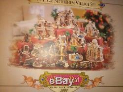 NEW 2003 Grandeur Noel 44-Piece Bethlehem Village Set Collector Edition Nativity