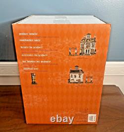 NEW Dept 56 Snow Village Halloween Last Laugh Asylum House S/2 600662
