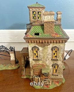NEW Dept 56 Snow Village Halloween Last Laugh Asylum House S/2 600662