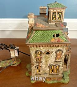 NEW Dept 56 Snow Village Halloween Last Laugh Asylum House S/2 600662
