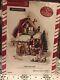 New in Box DEPT 56 NORTH POLE SERIES CANDY CANE CORNER 56.56952