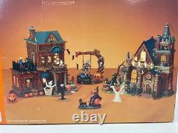 O'Well Halloween 8-Piece Village Set Porcelain Lighted Houses Decoration 100%