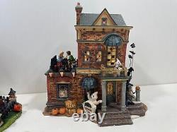 O'Well Halloween 8-Piece Village Set Porcelain Lighted Houses Decoration 100%