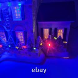 Original Elvis Graceland at Christmas Lighted Musical Village House RETIRED READ
