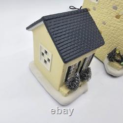 Original Elvis Graceland at Christmas Lighted Musical Village House RETIRED READ