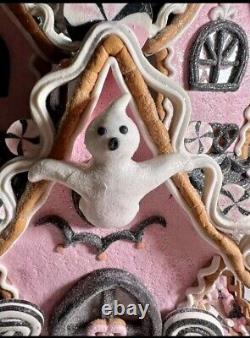 Pink HALLOWEEN LED Gingerbread House Large New 15 Raz Imports Pastel